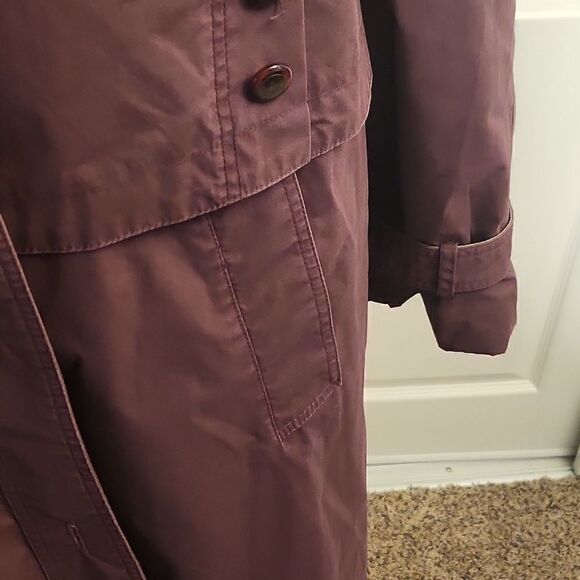 Misty Harbor Trench coat rain jacket - Picture 3 of 13